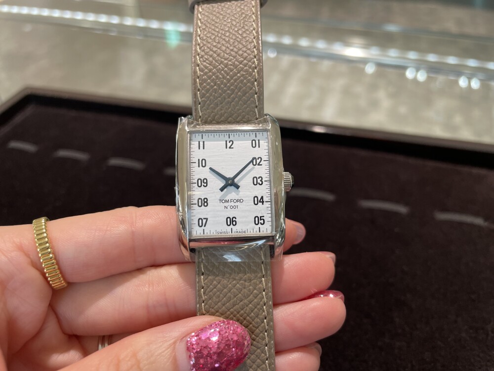 【TOMFORD】スタイリッシュな美しさ💫【トムフォード】TF0120271182