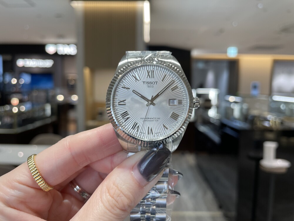 TISSOT】バラードの39mmが入荷しました☺️【ティソ】T156.408.11