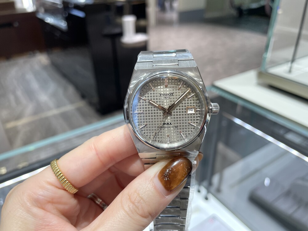【TISSOT】PRXのチタンが登場！！【ティソ】T137.807.44.061.00