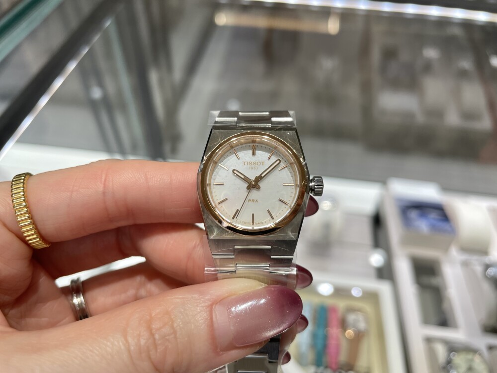 【TISSOT】小ぶりのPRXがおすすめ！【ティソ】T137.010.21.111.00