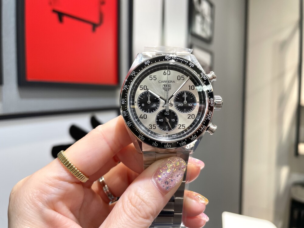 【TAGHeuer】新作カレラ入荷！【タグ・ホイヤー】CDB2113.BA0054