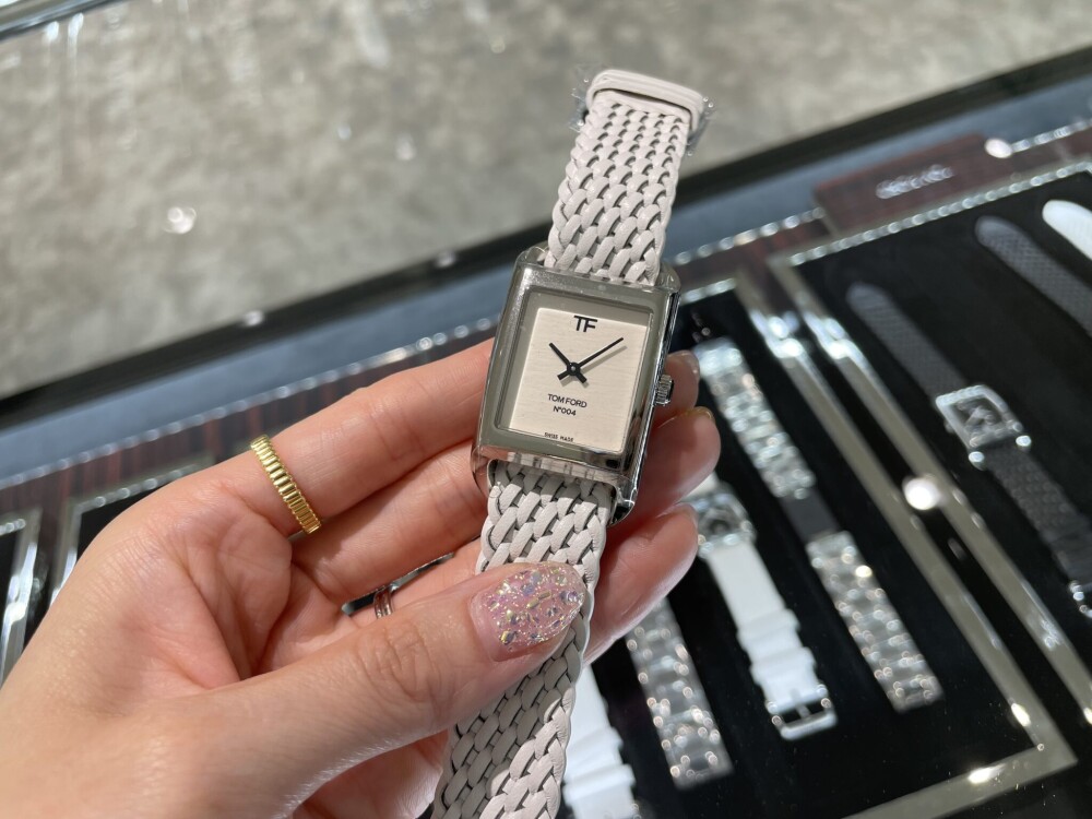 【TOMFORD】夏にはホワイトを！【トムフォード】TF0120256681