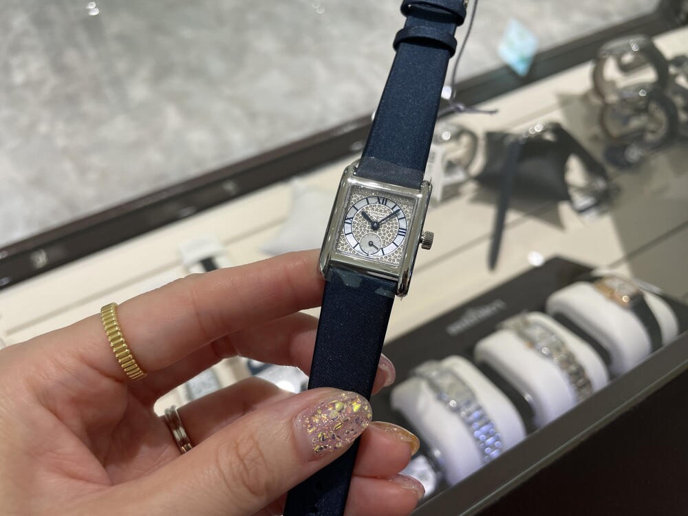 【LONGINES】新作のキラキラ！【ロンジン】L5.200.4.87.2