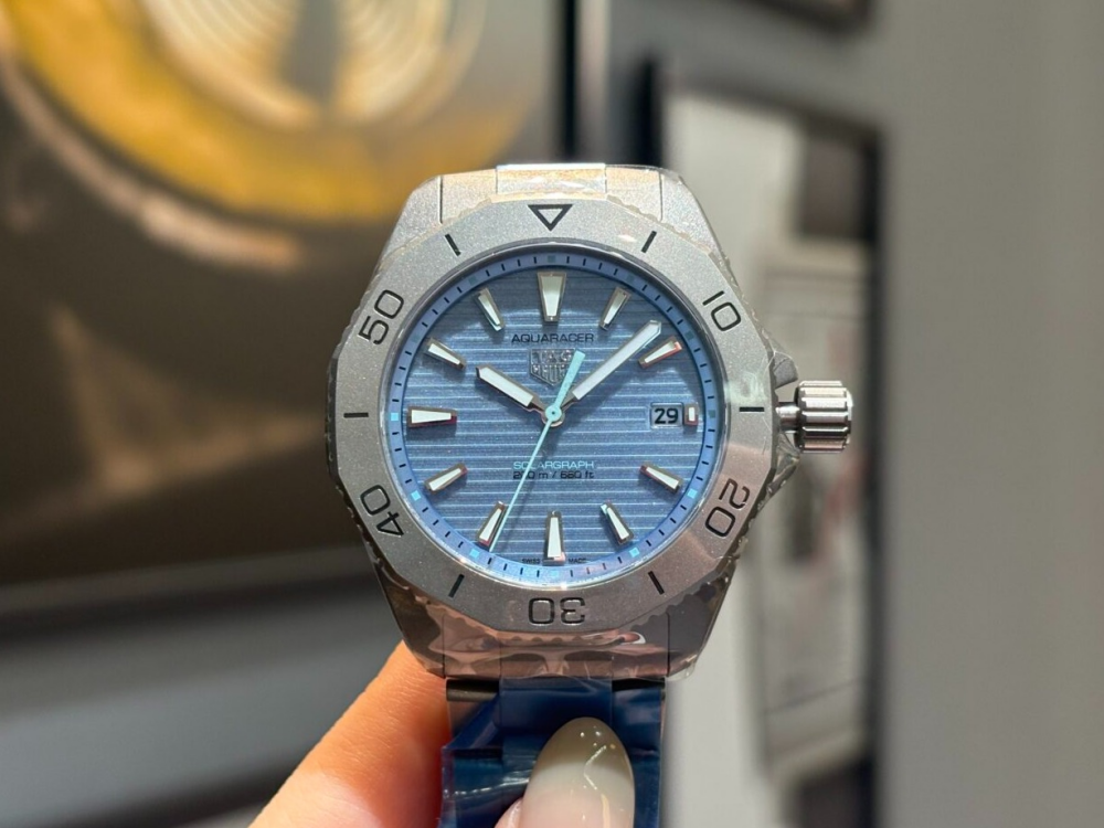 【TAG Heuer】涼しさ満点！アイスブルー🧊【タグホイヤー】WBP1182.BF0000