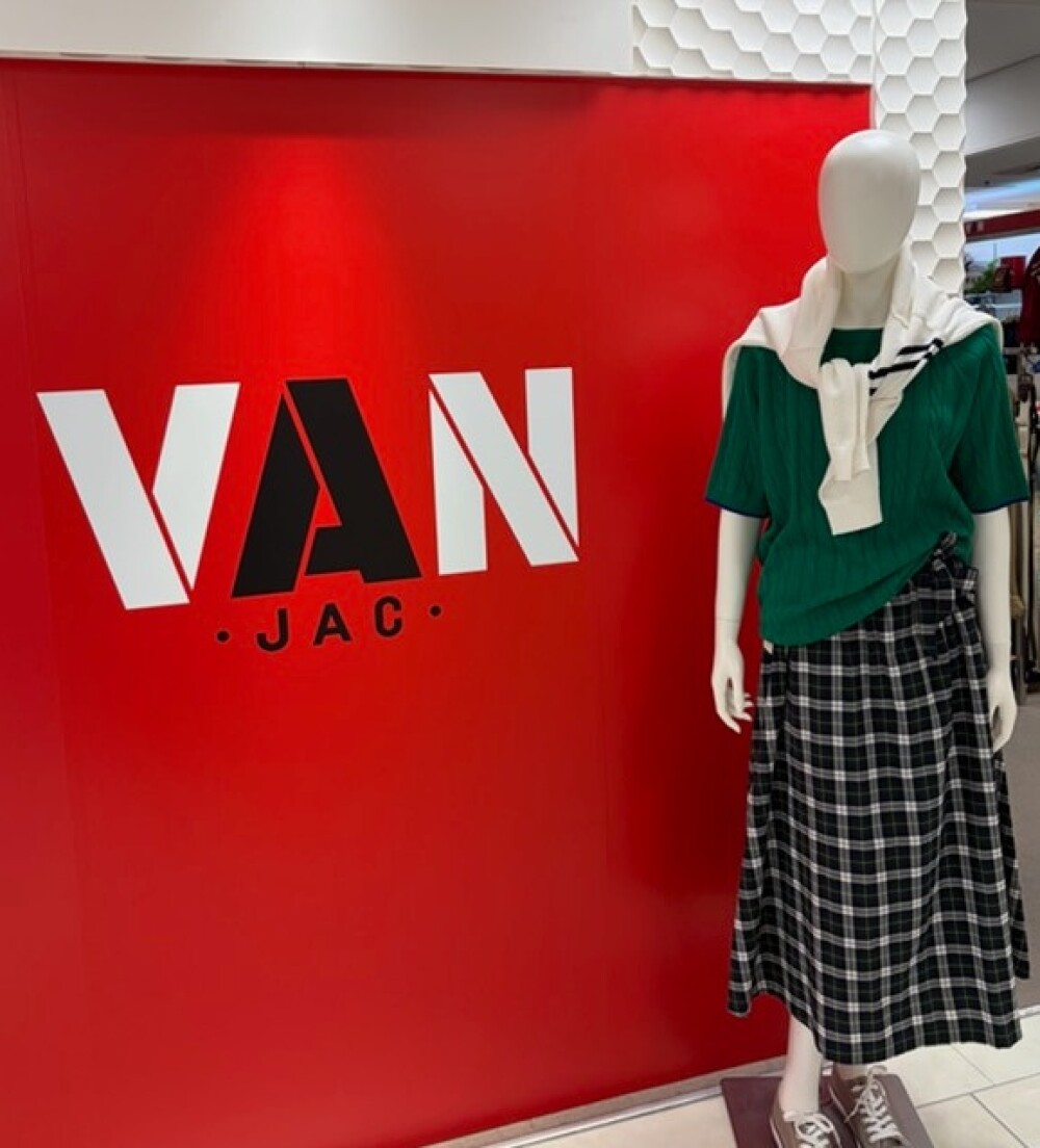 VAN　クリアランスセール　レディース編（※緊急告知もあります！！）