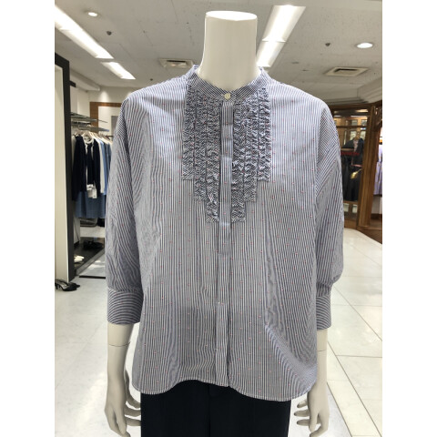 りんご様♡専用　新品タグ付◉ バックプリーツ切替ブラウス DOORS グレー 今着たいブラウス🎵 | リフレクト | 松坂屋静岡店公式 SHOP BLOG