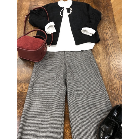 【未使用品】マドモアゼルノンノン ウール100%ガウチョパンツ チャコールグレー 未使用品】マドモアゼルノンノン ウール100%ガウチョパンツ