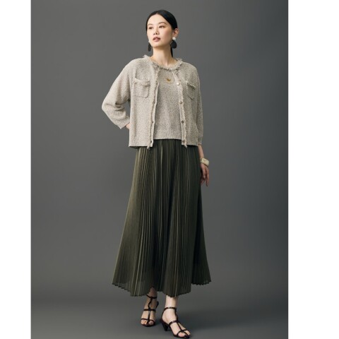 【美品】 メゾンドシャンティ ニットパーカジャケット + パンツ セットアップ 自由区】華やかなニットセットアップスタイル | 23区Select | 松坂屋