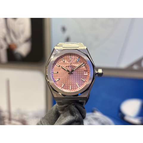 ZENITH】まだまだ春は遠いけど🌸【ゼニス】03.9400.670/18.I001