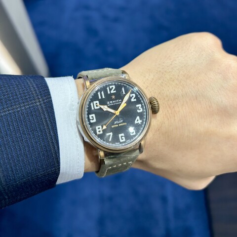 ZENITH】この季節にこそ似合う1本【ゼニス】29.1940.679/21.C800