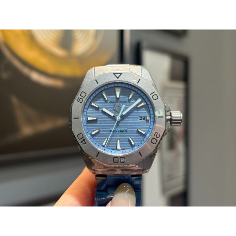 TAG Heuer】涼しさ満点！アイスブルー🧊【タグホイヤー】WBP1182