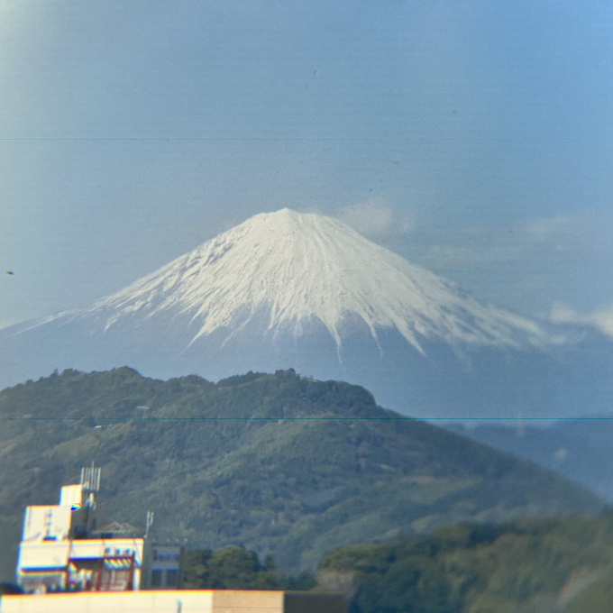 だいたいまいにち富士山｢4月1日」