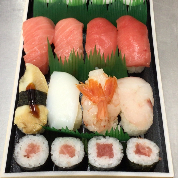 ＜2月15日のおすすめ品＞毎月15日はお寿司全品20％！