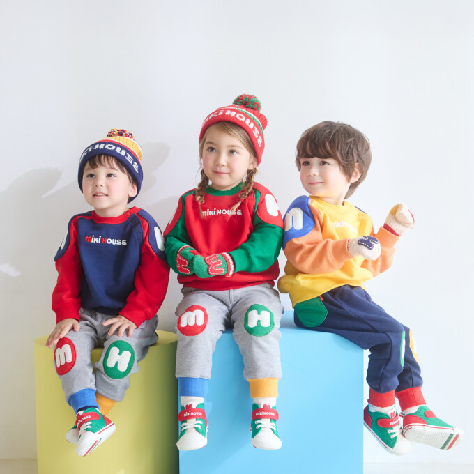 新作ロゴ‼️トレーナー