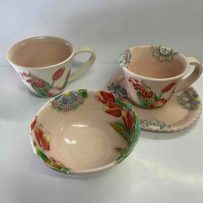 ラ・プエルタ  pop up shop 母の日に贈る花の器展　