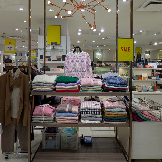 冬物セール開催中