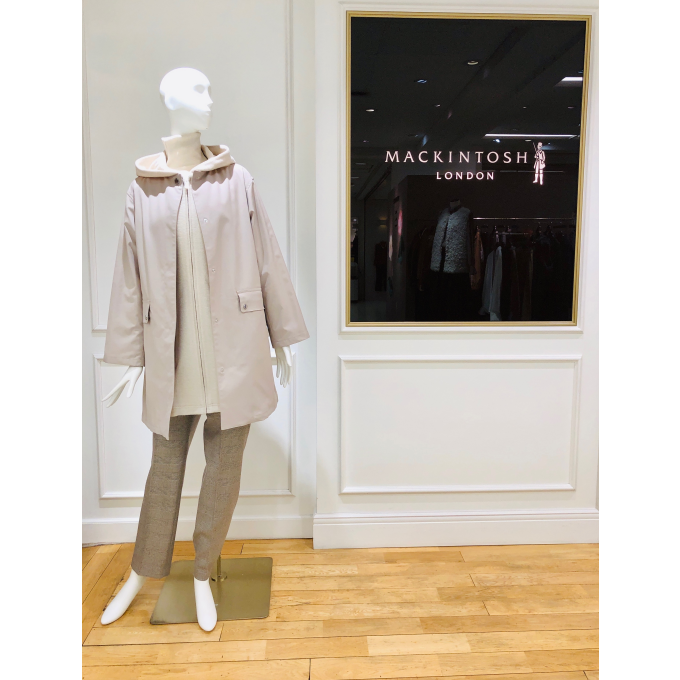 【本館3階マッキントッシュロンドン】コートコレクション