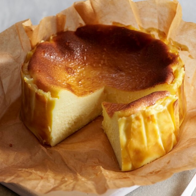 期間限定　クリームリッチチーズケーキ販売