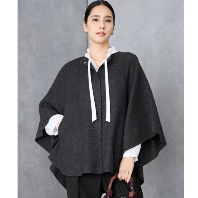 【自由区】さらっと羽織れるリバーポンチョ◎