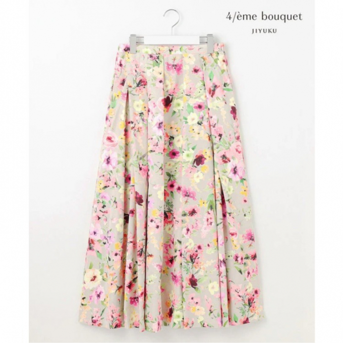 【カトリエムブーケ】フラワー柄がコーデの主役に◎フレアスカート