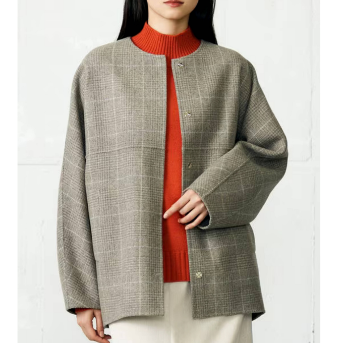 自由区 軽くて暖かくオシャレ！チェック柄コート