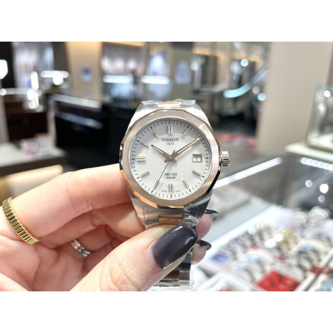 【TISSOT】ソーラーの力で！【ティソ】T151.822.22.111.00