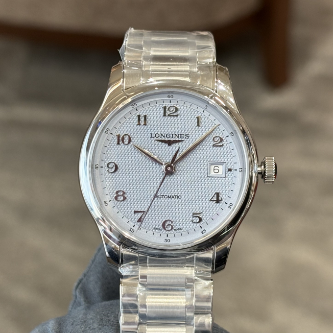 【LONGINES】新作！軽やかなブルーのマスターコレクション【ロンジン】L29494996