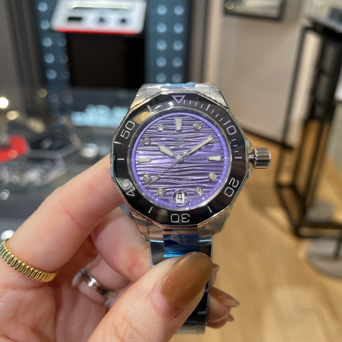 【TAG Heuer】紫の輝きはアクアレーサーにお任せ！【タグ・ホイヤー】WBP231M.BA0618