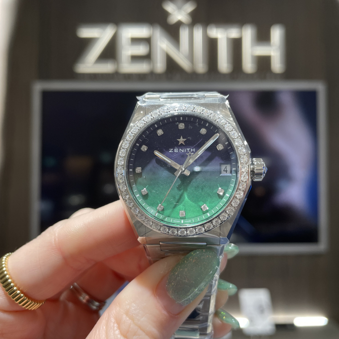 【ZENITH】夜空の神秘を腕に【ゼニス】16.9200.670/34.MI001
