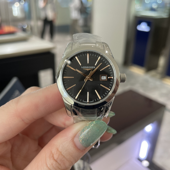 【LONGINES】ブラックカラーも登場！【ロンジン】L2.286.4.52.6