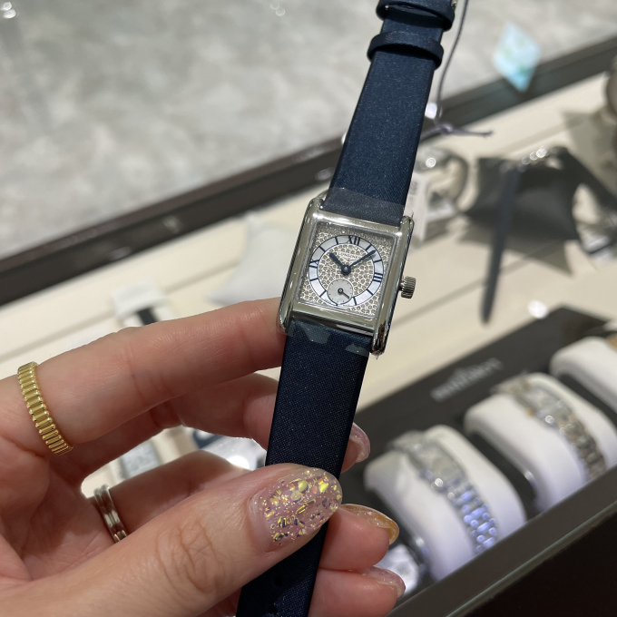 【LONGINES】新作のキラキラ！【ロンジン】L5.200.4.87.2