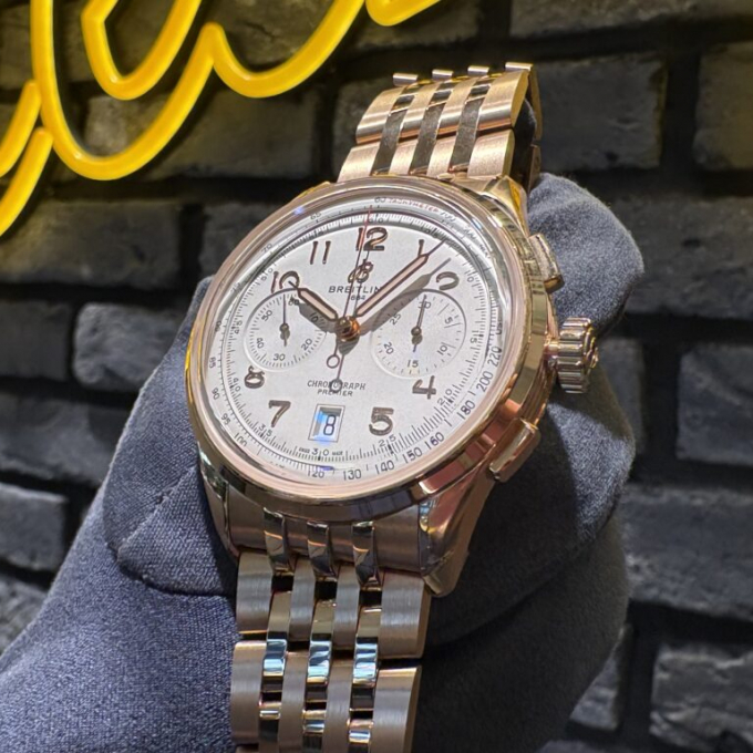 LONGINES】トノー型で高級感を！エヴィデンツァ👗【ロンジン