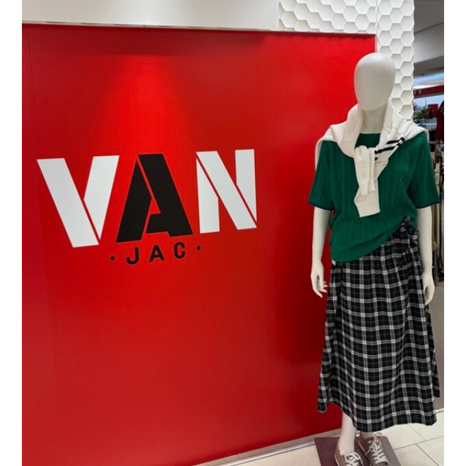 VAN　クリアランスセール　レディース編（※緊急告知もあります！！）