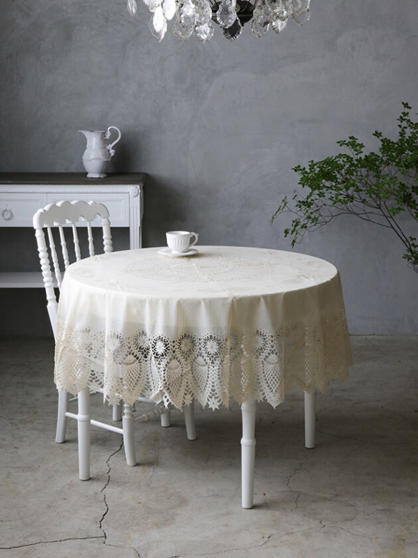 サラグレース/fiorira un giardino アンダープレート/4枚 Fiorira un GiardinoアンダープレートFRILLホワイト フィオリ