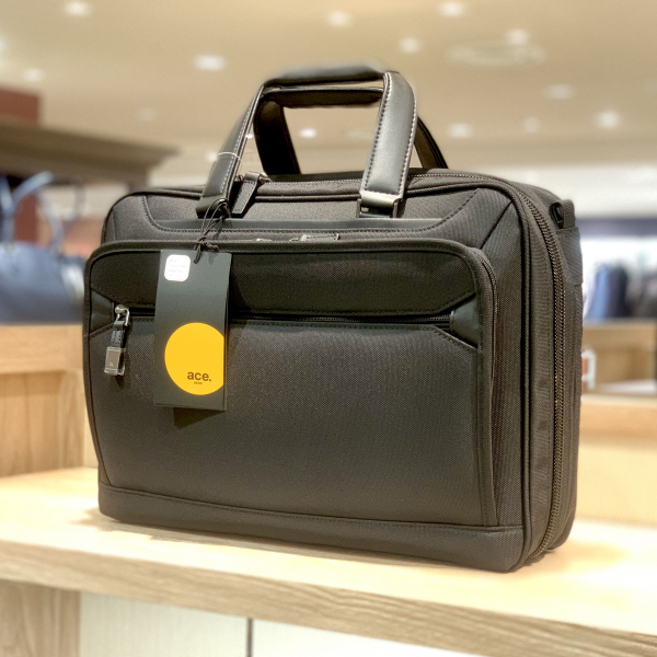 機能的なビジネスバッグ】ace. GENEの新型登場 EVL4.0 | 紳士洋品 | 大丸神戸店公式 SHOP BLOG