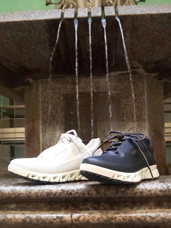 バーゲンで ☔️ ECCO エコー | ☔️ ゴアテックスシューズで雨もお出かけ 靴