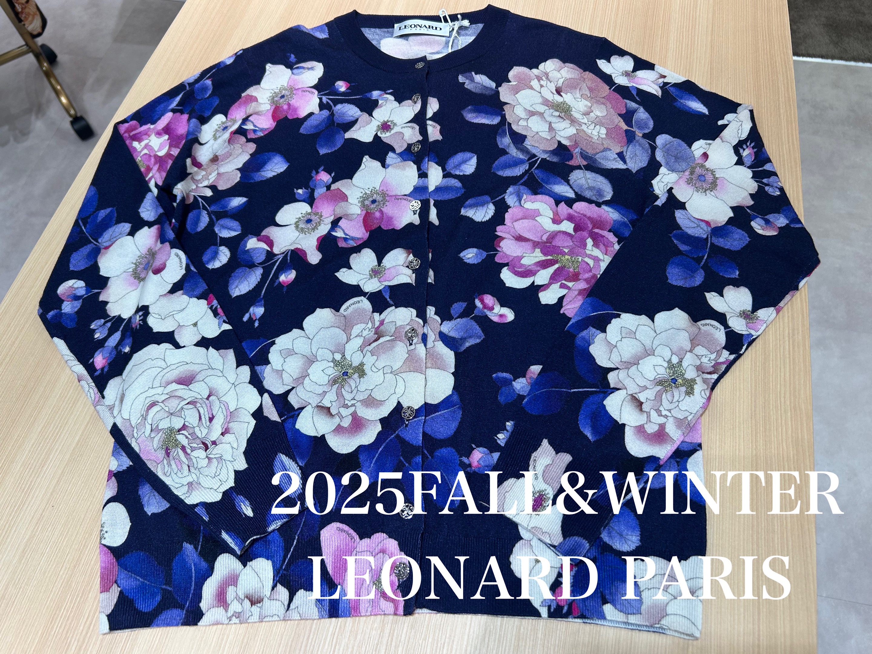 美品　LEONARDレオナール　ジャケット フラワー　花 LEONARD レオナール FASHION ファッション 国内正規品 フラワー