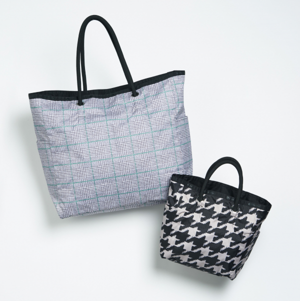 リバーシブルで使える!2Way Tote Collection リバーシブルで使える!2Way Tote Collection