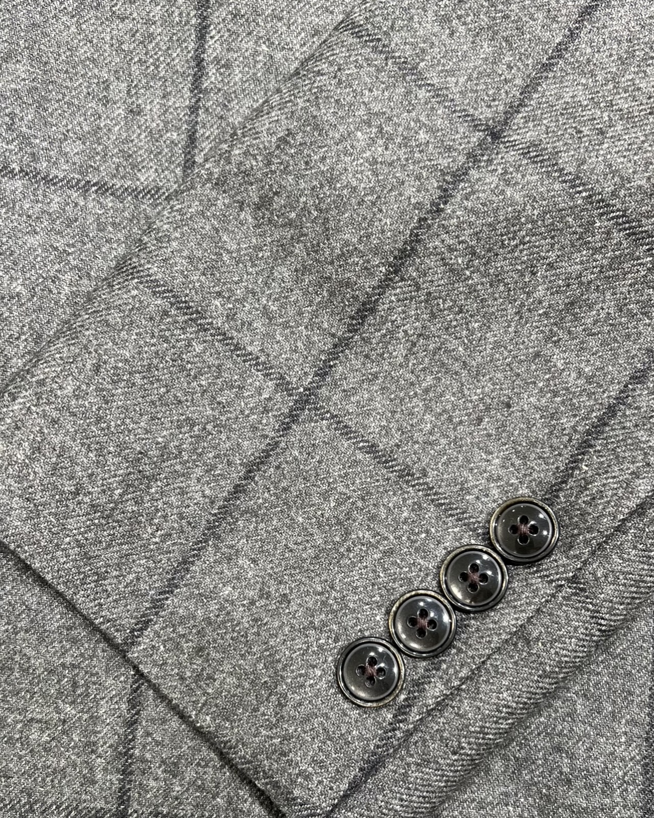 イタリア製生地を使った “こだわり”のジャケット | ARAMIS