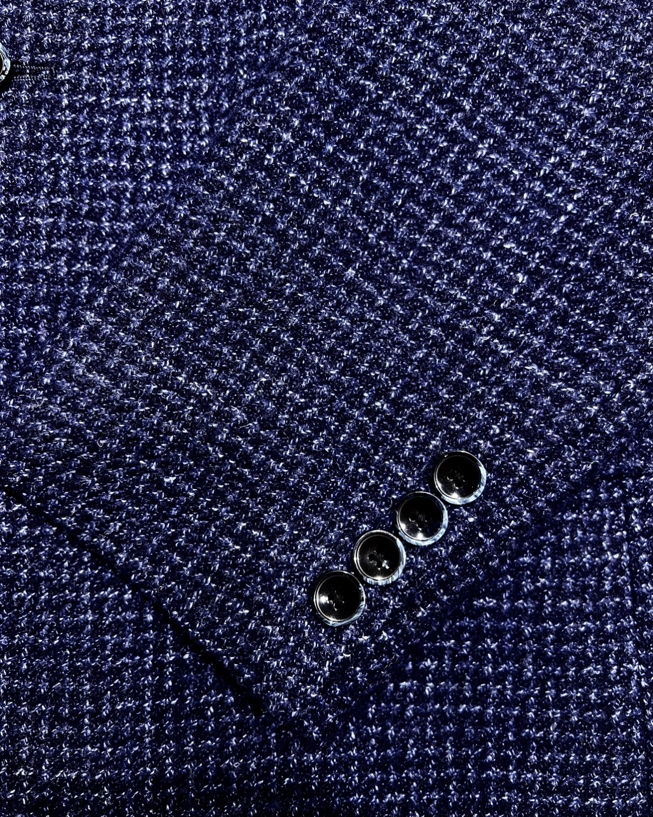 イタリア製生地を使った “こだわり”のジャケット | ARAMIS