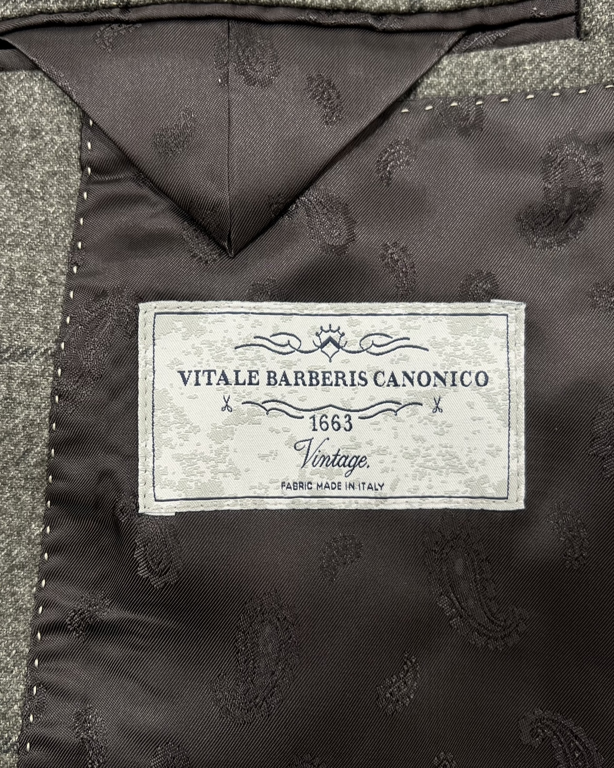 イタリア製生地を使った “こだわり”のジャケット | ARAMIS