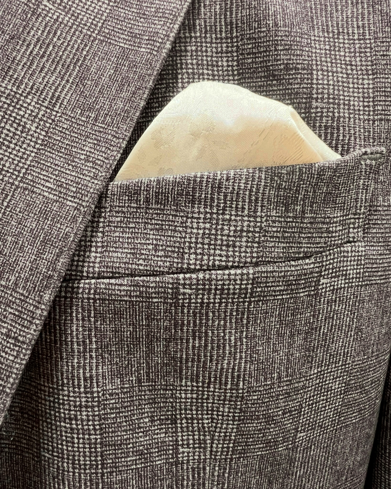 軽やかに纏う大人のセットアップスーツ | ARAMIS | 松坂屋名古屋