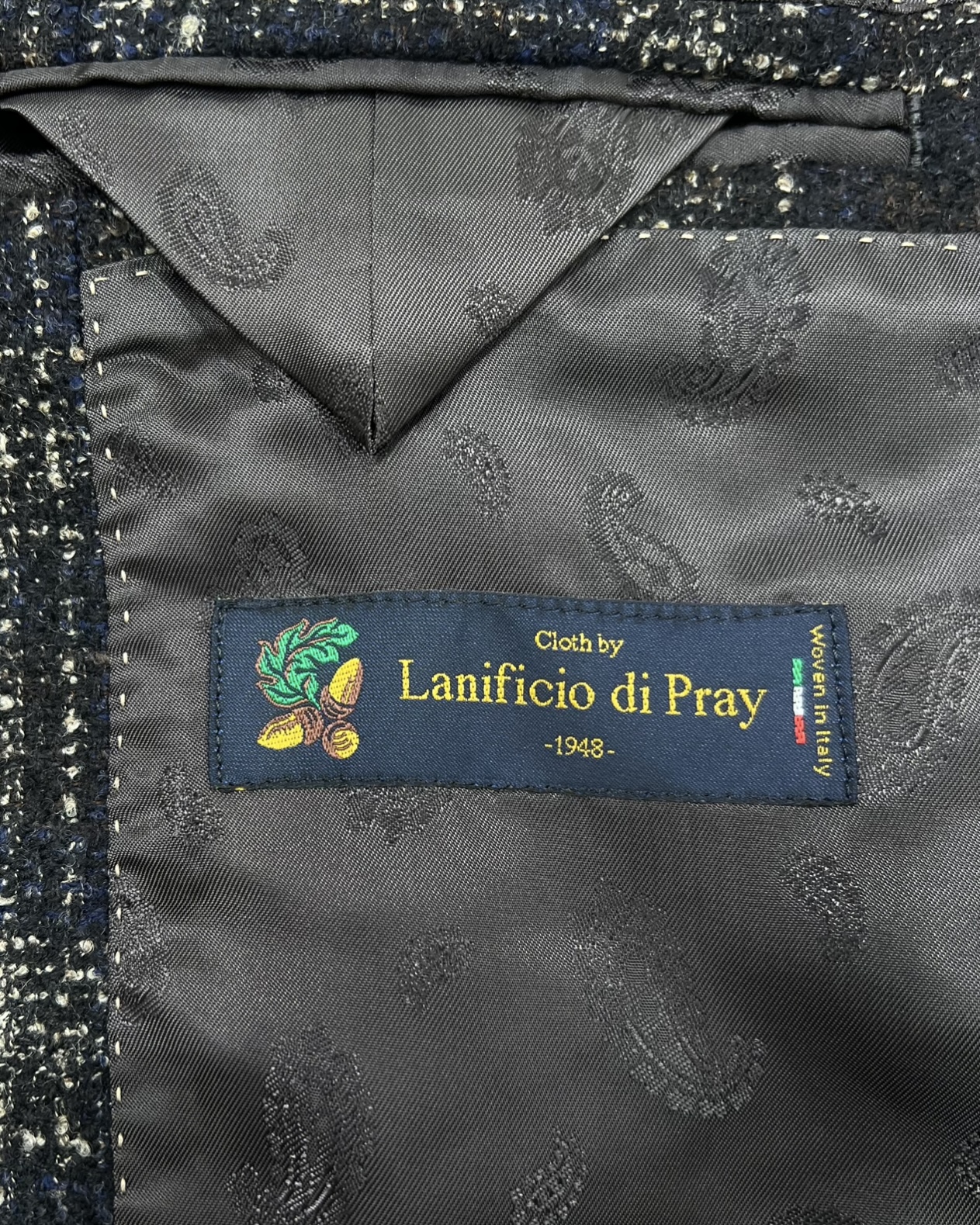 イタリア製生地を使った “こだわり”のジャケット | ARAMIS イタリア製生地を使った “こだわり”のジャケット | ARAMIS