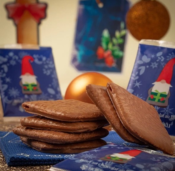 クリスマス限定🎅ラングドシャークッキー缶🍪 | ヨックモック
