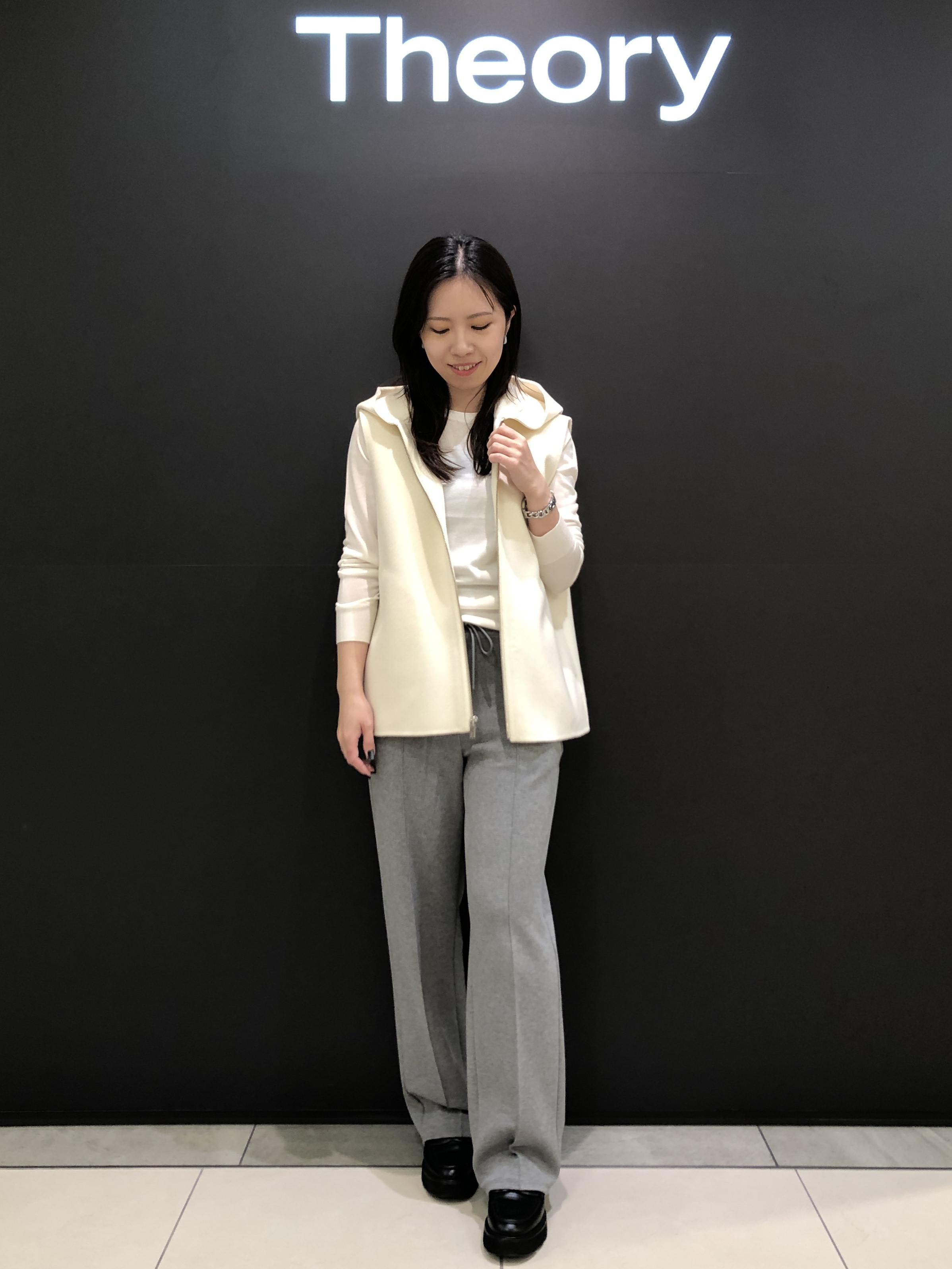 Theory ウールフードジップベスト 大人気！フードジップベスト② | セオリー | 大丸札幌店公式