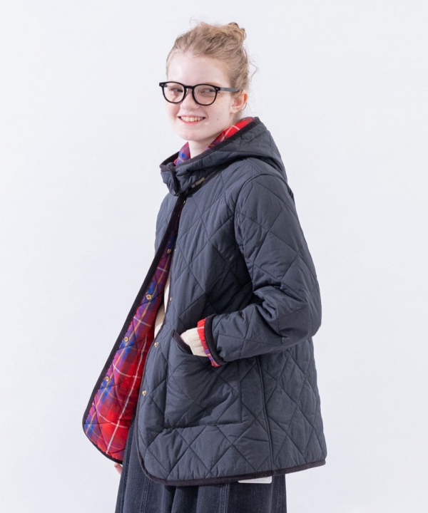 アフタヌーンティーオリジナルのタータンで冬を楽しんで