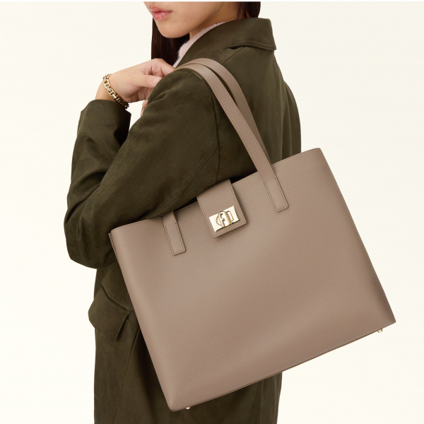 FURLA＞ 1927 L TOTE | フルラ | 大丸東京店公式 SHOP BLOG