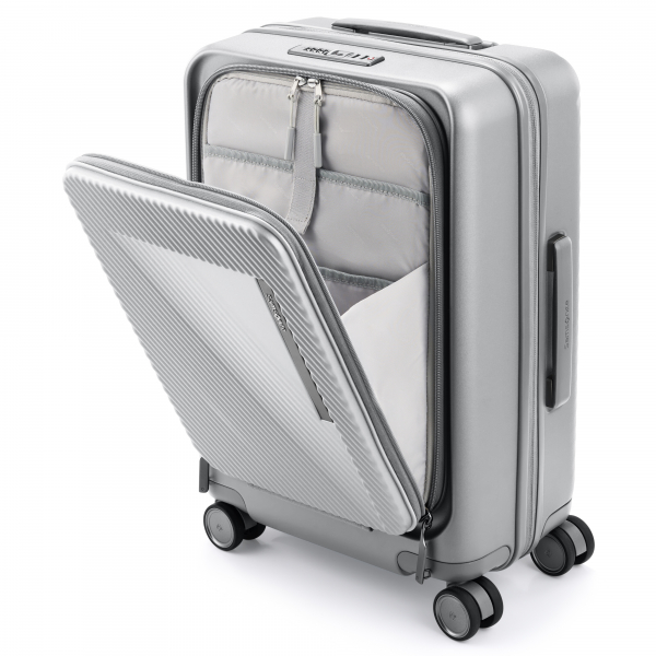 新作＞より自由で快適な旅を実現する多機能なスーツケース