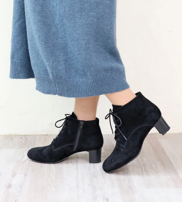 レースアップブーツ | モードカオリ | 大丸東京店公式 SHOP BLOG レースアップブーツ | モードカオリ | 大丸東京店公式 SHOP BLOG