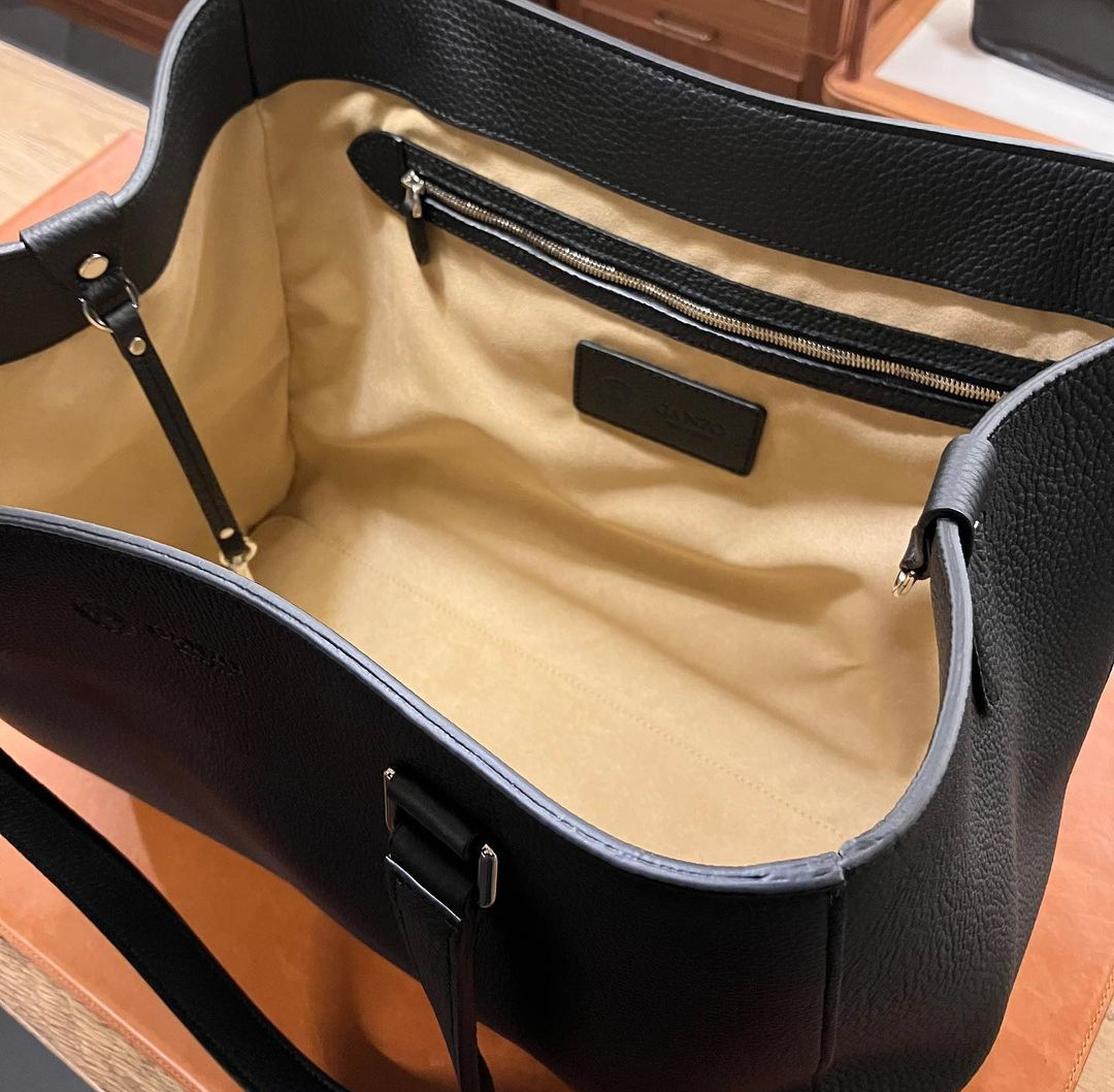 ✨GANZOのトートバッグ✨ | ガンゾ | 大丸東京店公式 SHOP BLOG ✨GANZOのトートバッグ✨ | ガンゾ | 大丸東京店公式 SHOP BLOG